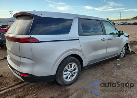 2022 Kia Carnival Lx z USA, uszkodzony, nr VIN KNDNB4H39N6171128